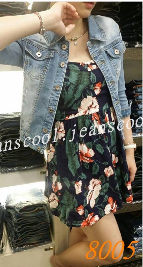 小胡子牛仔【8005】牛仔外套/七分袖，淺懷舊色系，合身有彈性，搭配長洋裝超美，韓版流行必備款。