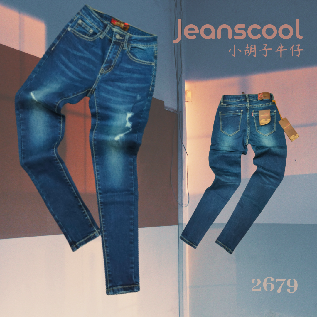 小胡子牛仔【2679】中高腰鉛筆褲，深色牛仔藍，強制修腿設計，修身翹臀，不規則磨損，時尚推薦款。