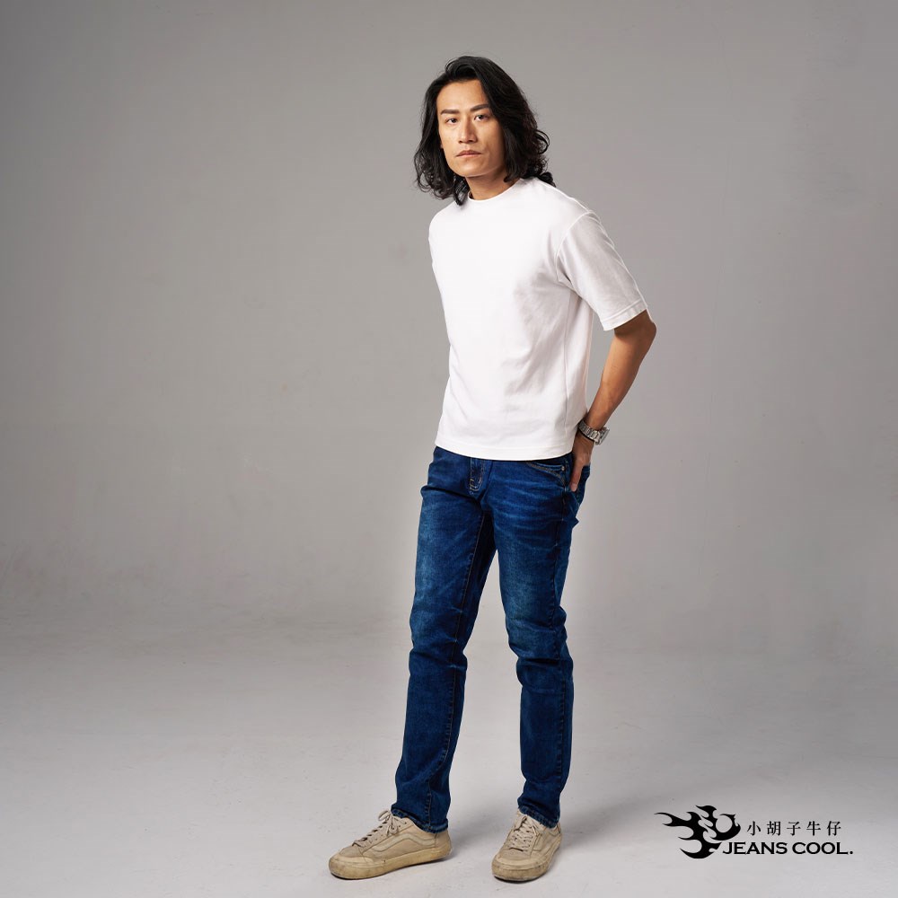 小胡子牛仔【型男933】牛仔長褲，深色牛仔藍，層次渲染，棉質彈力(劈腿方便)，時尚個性，修身煙管，帥氣推薦款。