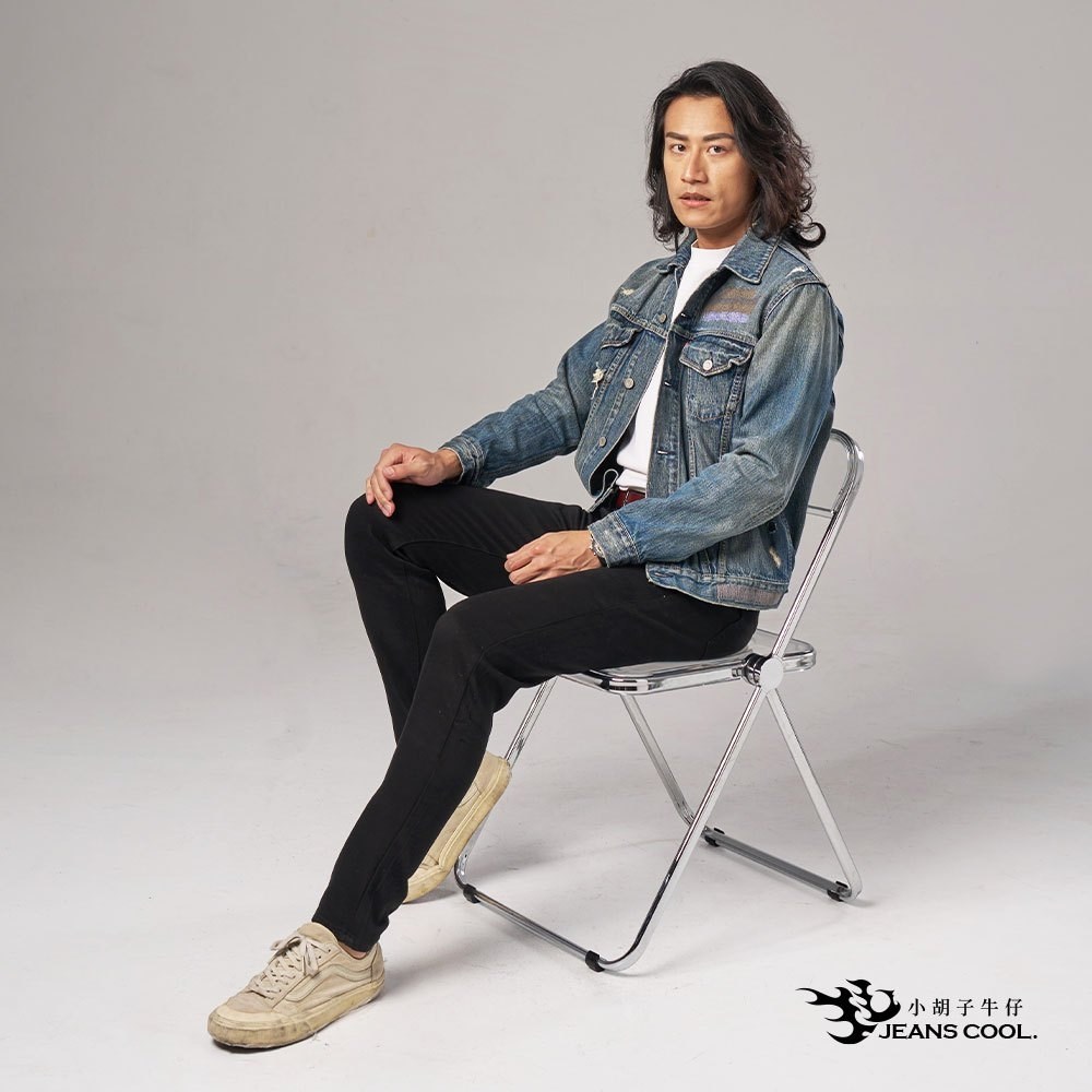 小胡子牛仔【型男958】牛仔長褲，神秘黑，牛仔布料不會起毛球，棉質彈力(劈腿方便)，時尚個性，修身煙管，帥氣推薦款。