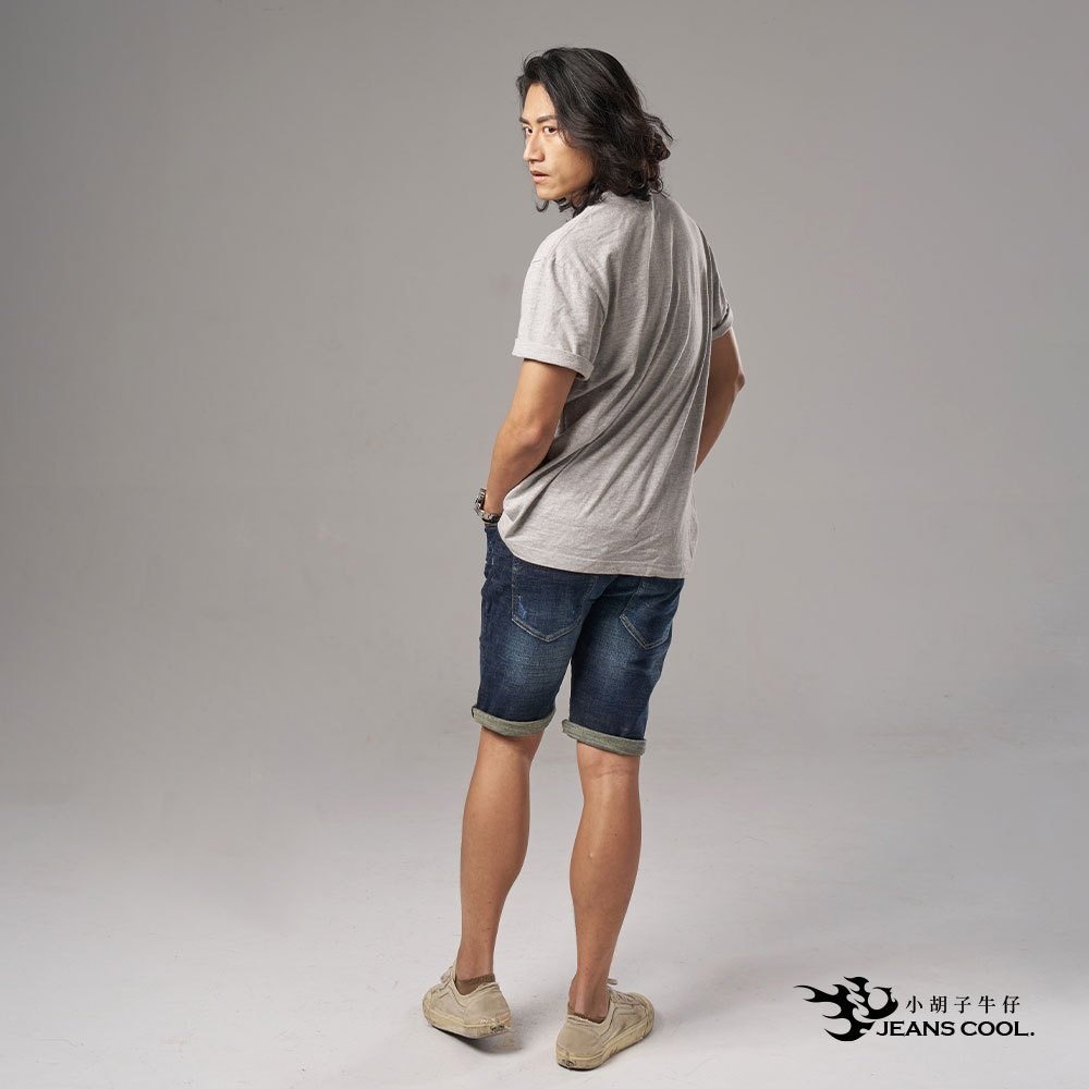 小胡子牛仔【型男968】牛仔短褲/馬褲，深色牛仔藍，棉質彈力(劈腿方便)，時尚個性，褲腳可反摺穿出時尚感，帥氣推薦款。