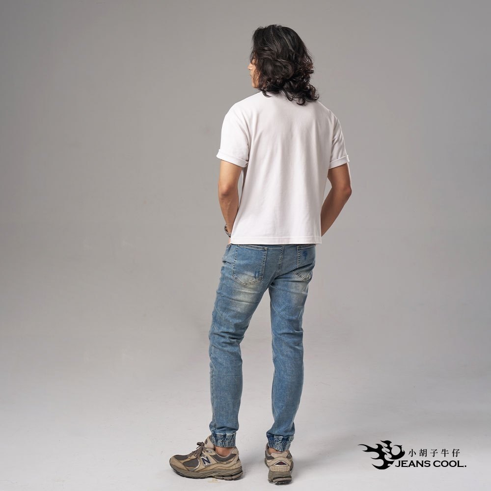 小胡子牛仔【型男973】縮口褲，淺懷舊色系，微鬆款，棉質彈力(劈腿方便)，束口造型簡潔俐落，陽光推薦款。
