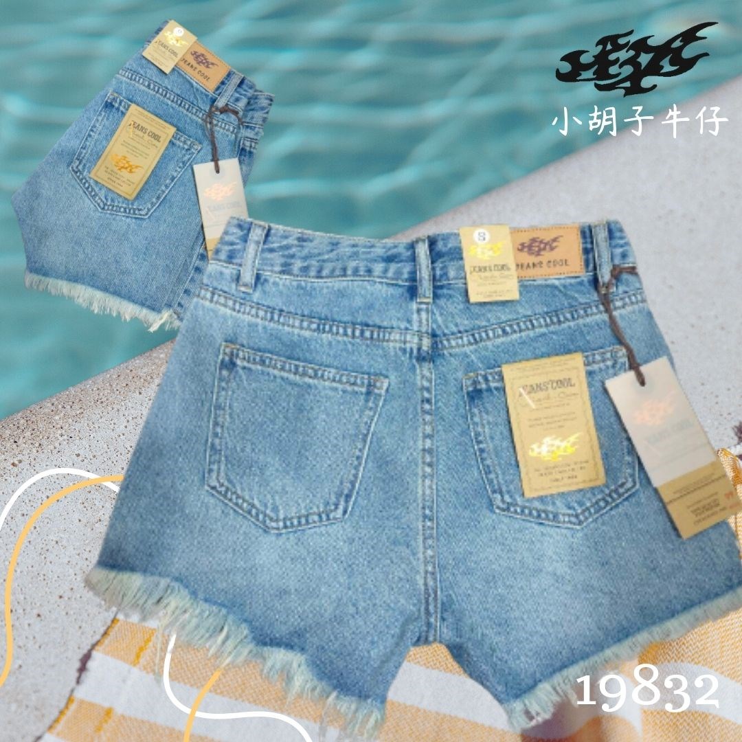 小胡子牛仔【19832】高腰短褲，淺復古刷色，包覆小腹瘦腰，修腰豐臀，空間瘦腿版，時尚推薦款。