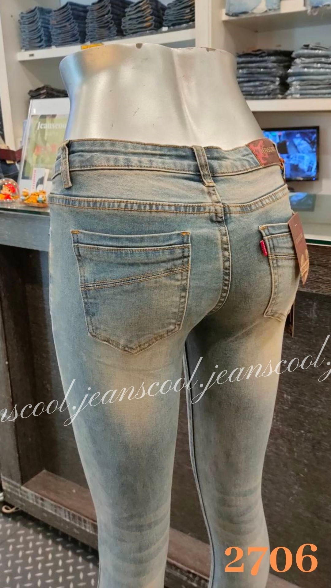 小胡子牛仔【2706】窄管長褲，淺復古色系，3D激瘦剪裁，修腰豐臀性感修飾小腹，強烈推薦!